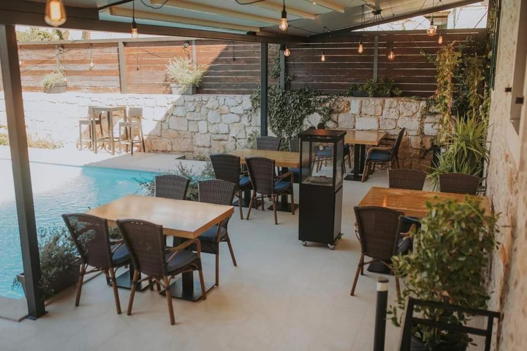 Hostel Scala Šibenik Buitenkant foto