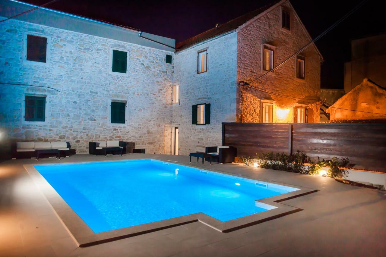 Hostel Scala Šibenik Buitenkant foto